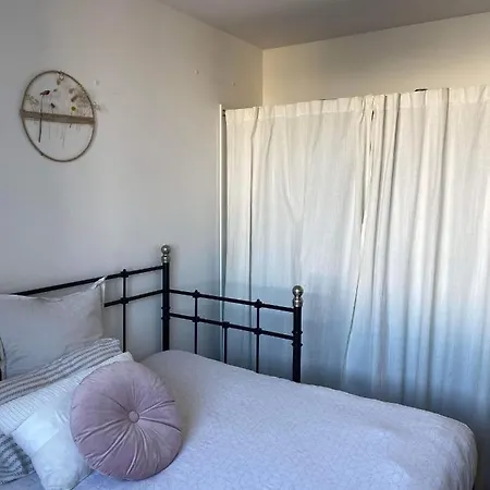 Chez Mimi Homestay Paris